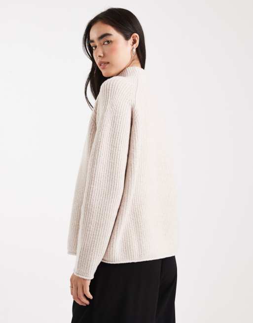 Miss Selfridge – Beige tröja i oversize med hög krage, 4 av 4