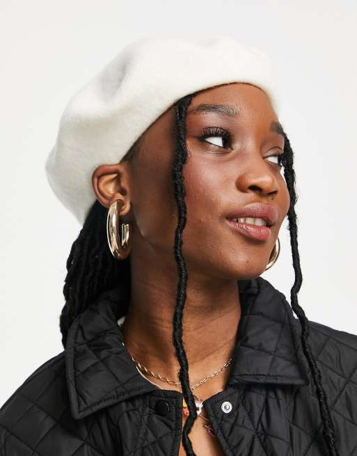 Miss Selfridge – Beret w kolorze kremowym
