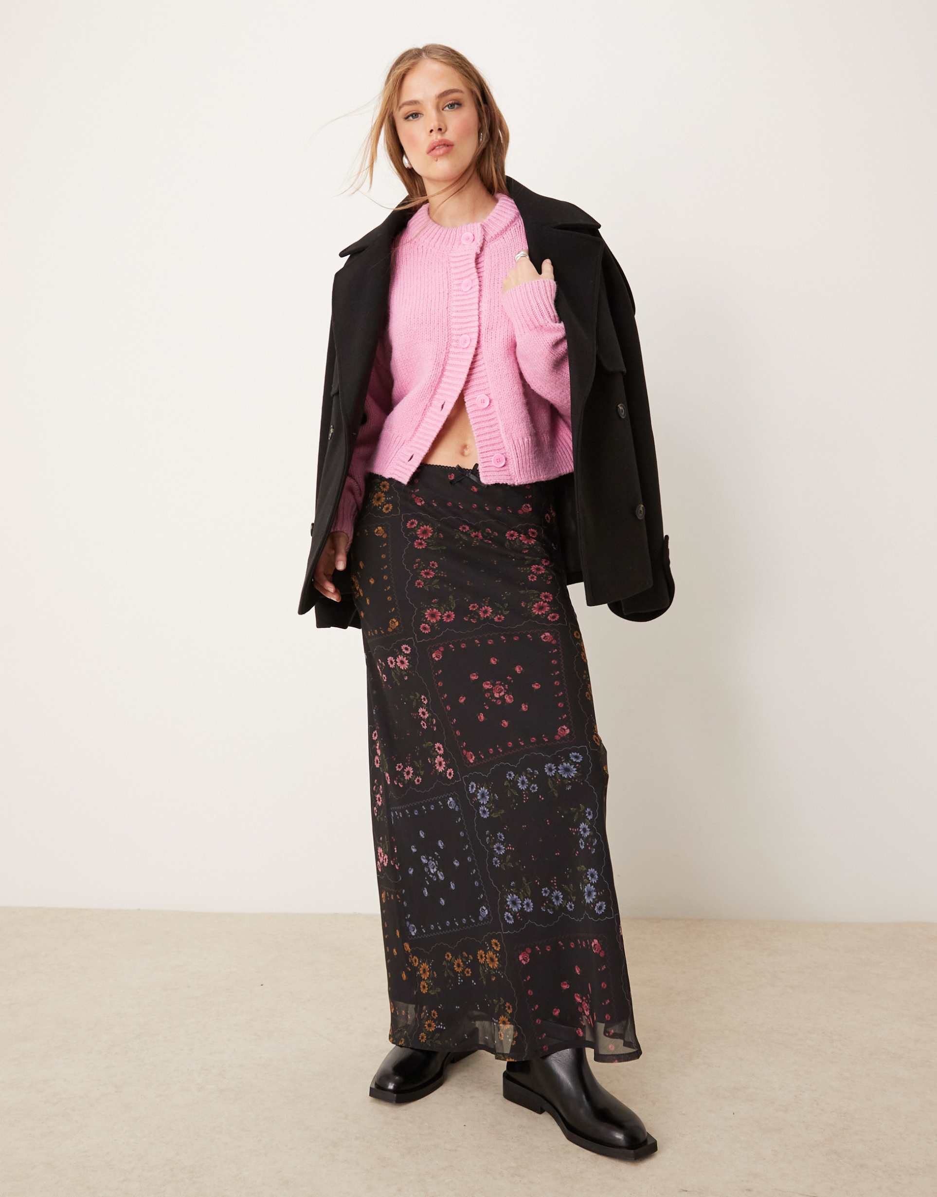 miss selfridge bias maxi skirt in floral print