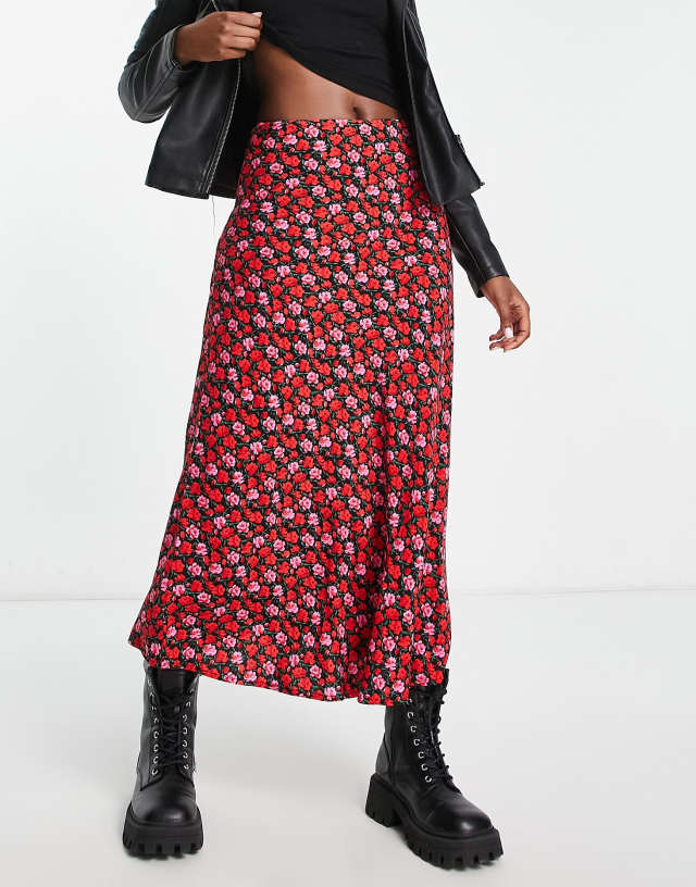 Miss Selfridge - bias maxi skirt in rose print