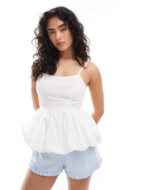Miss Selfridge – Biały top gorsetowy z bufiastym dołem - view 1