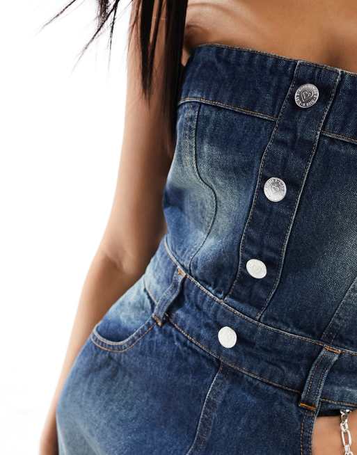 Miss Selfridge – Blå maxiklänning i denim och bandeau-modell med knappar och smutsig tvätt , 2 av 4