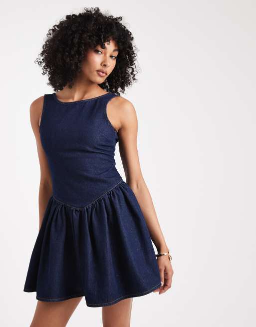 Miss Selfridge - Blå og forvasket minikjole i denim med sænket talje, 4 af 4