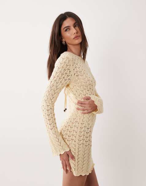 Miss Selfridge – Bladożółta szydełkowana sukienka mini z długimi rękawami i ozdobną talią - view 1