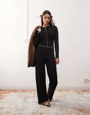 blanket stitch wide leg pants in black-Brown