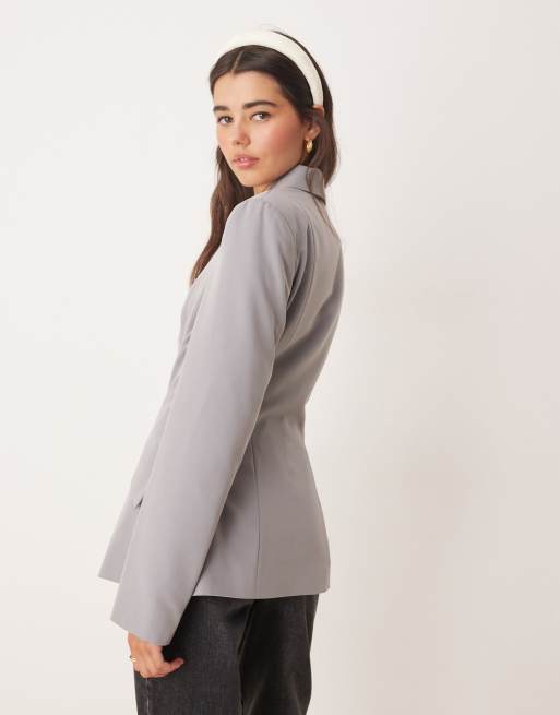 Miss Selfridge - Blazer grigio stretto in vita con bottoni, 4 di 4