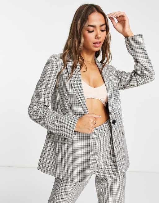 Miss Selfridge – Blazer in braun kariert mit gerafften Ärmeln