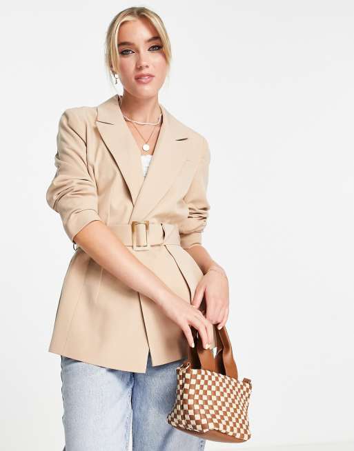Miss Selfridge - Blazer met riem met gesp in stone