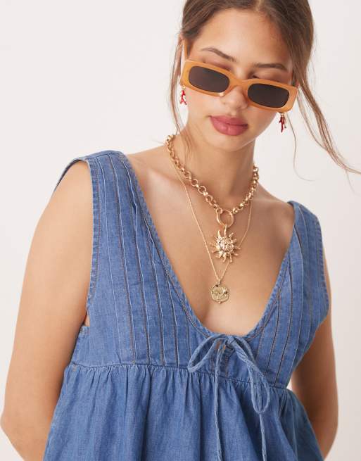 Miss Selfridge – Blekblå playsuit i denim med veckad detalj, 3 av 4