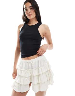 [Miss Selfridge] Miss Selfridge bloomer shorts in ecru-White XS Ecru