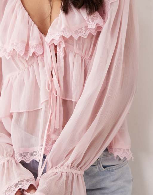 Miss Selfridge - Blouse van chiffon met ruches en gestrikte voorkant in lichtroze, 3 van 4