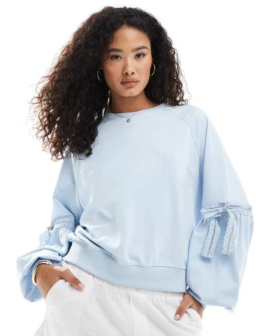 Miss Selfridge – Bluza z balonowymi rękawami z kokardkami, w zgaszonym kolorze niebieskim
