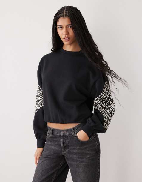 Miss Selfridge – Bluza z haftem na rękawach - view 1