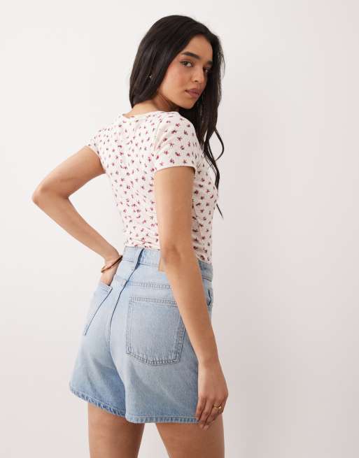 Miss Selfridge – Body aus Pointelle in Weiß mit Knopfleiste und Blümchenmuster, 4 von 4