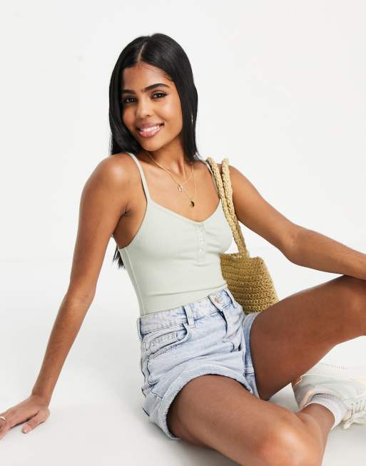 Miss Selfridge - Body color salvia senza maniche con bottoni a pressione