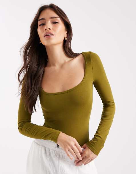 Miss Selfridge – Body in Olivgrün mit weitem U-Ausschnitt - view 1