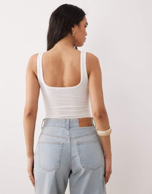 Miss Selfridge – Body in Weiß mit Picot-Borte, 4 von 4
