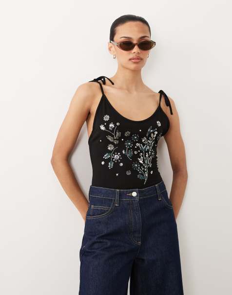 Miss Selfridge - Body negro con lazadas en los hombros y abalorios para festivales - view 1