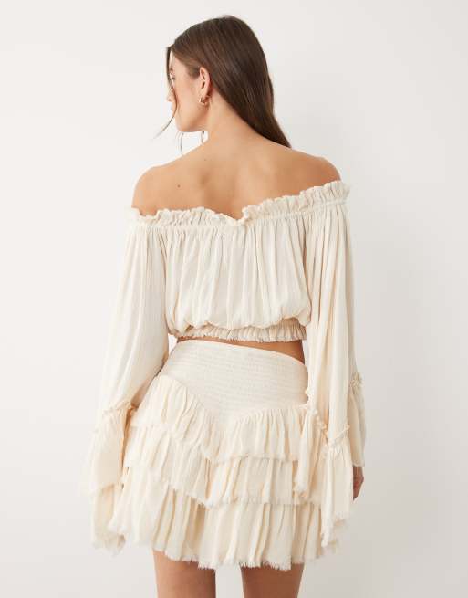 Miss Selfridge boho layered shorts in cream, 5 of 5