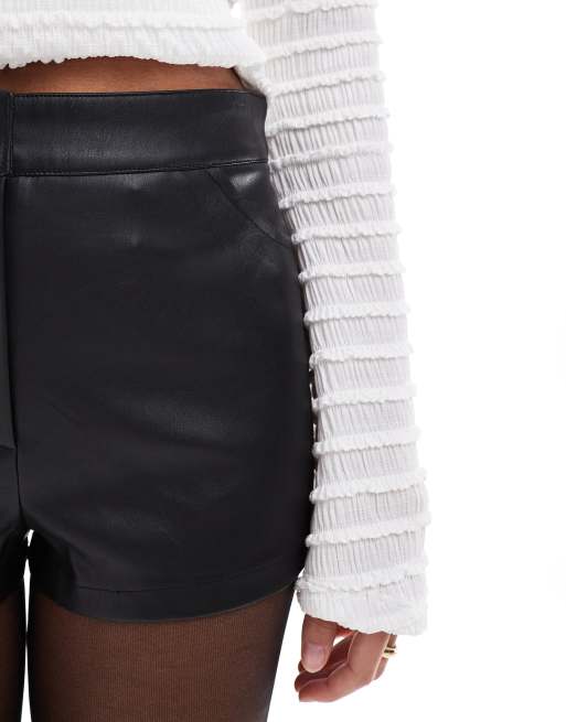 Miss Selfridge - Booty short van imitatieleer, 3 van 5