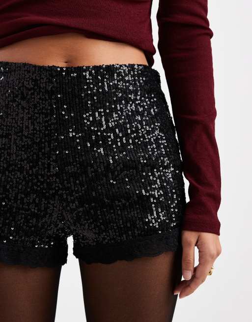 Miss Selfridge – Booty-shorts med paljetter och spetskant, 3 av 5