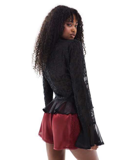 Miss Selfridge – Bordowe szorty z satyny i koronki, 3 z 5