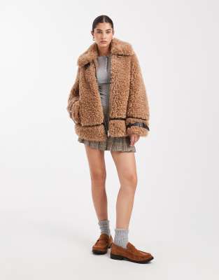 Miss Selfridge Borg Oversized Aviator In Neutral
