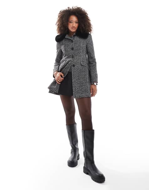 Miss Selfridge - Boucle jas van imitatiebont in zwart - view 1