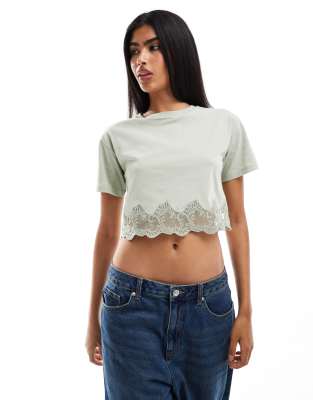 boxy short sleeve crop top with lace hem in sage-Green