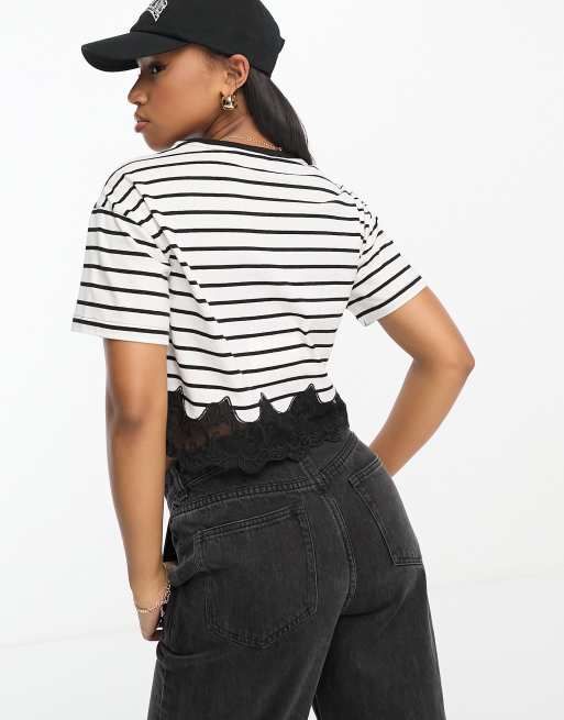 Miss Selfridge boxy short sleeve stripe crop top with lace hem in black and white, 3 of 4