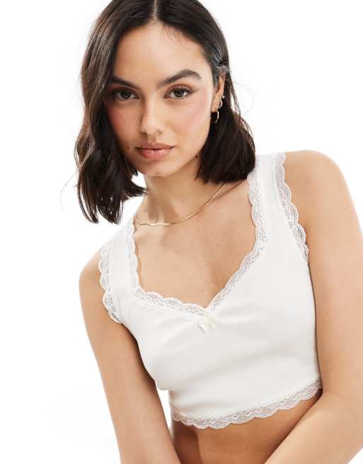 Miss Selfridge - Brassière avorio con finiture in pizzo