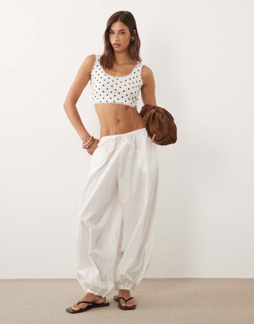 Miss Selfridge - Brassière d'ensemble à pois et bordures dentelle, 2 de 4