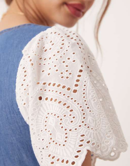 Miss Selfridge broderie mix denim mini wash, 4 of 4