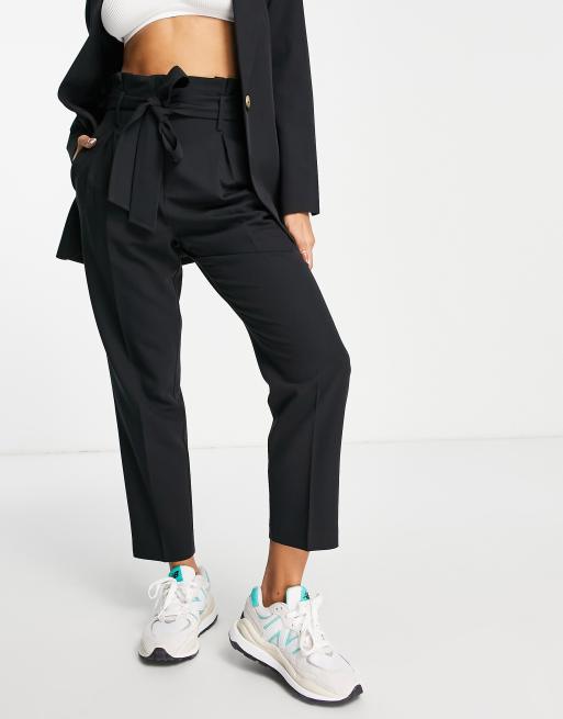 Miss Selfridge - Broek met taille met plooirand in zwart