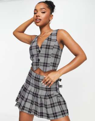 Miss selfridge bias cut 2025 mini skirt in check