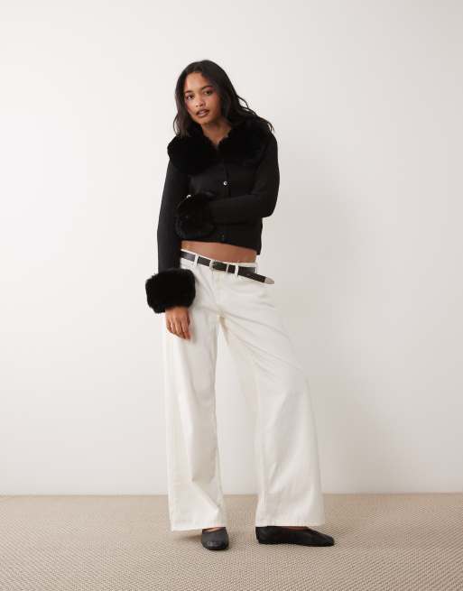 Miss Selfridge button through cardigan with faux fur collar and cuff in black, 3 of 4