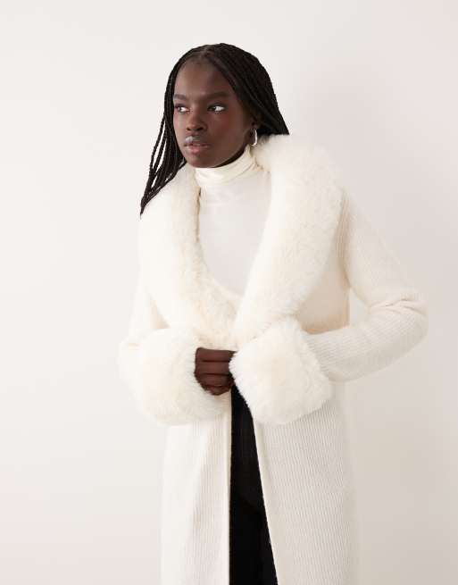 Miss Selfridge button through longline cardigan with fur collar and cuff in cream, 2 of 4