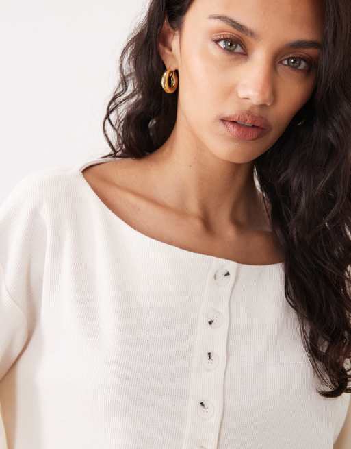 Miss Selfridge button through slash neck cardigan with flared sleeve in cream, 3 of 4