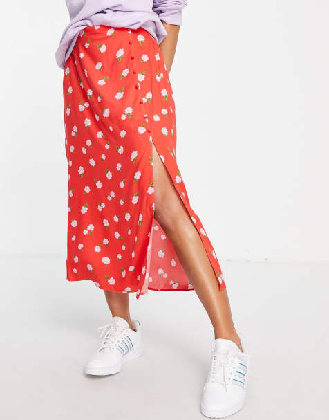 Miss Selfridge button up slit midi skirt in red stamp rose - view 1