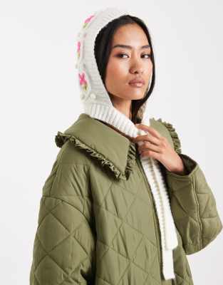 Miss Selfridge Miss Selfridge cable embroidered knitted bonnet in cream-White