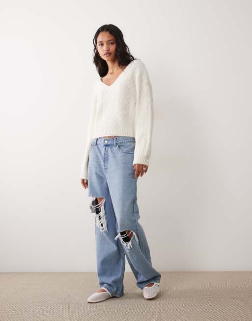 Miss Selfridge cable knit jumper with bow detail in cream, 3 of 4
