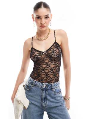 Miss Selfridge - Camisole-Body aus schwarzer Spitze