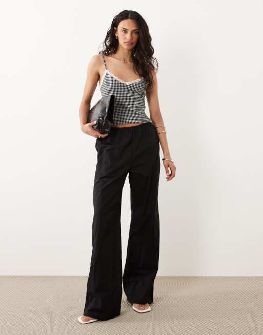 Miss Selfridge – Camisole-Oberteil mit Vichy-Karo und Spitzenborte, Kombiteil, 2 von 4