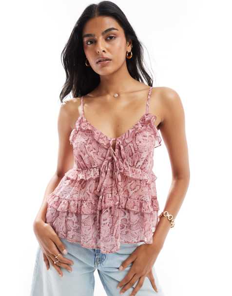 Miss Selfridge - Canottiera corta in chiffon con stampa effetto serpente e volant - view 1