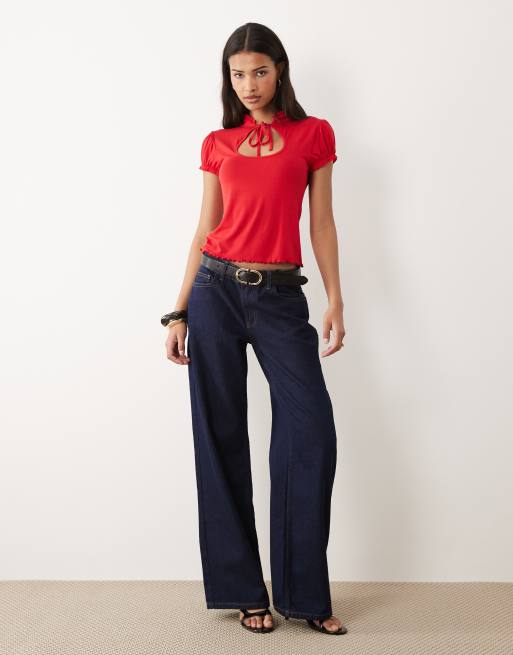 Miss Selfridge cap sleeve keyhole top in red, 2 of 4