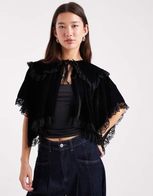 Cape en velours et dentelle - Noir 34