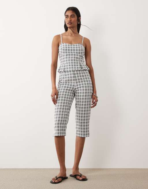 Miss Selfridge - Caraco d'ensemble ajusté à carreaux vichy brodés, 2 de 4
