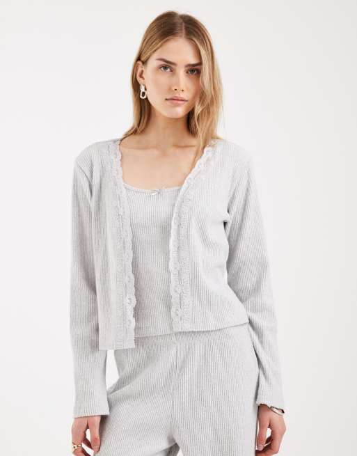 Miss Selfridge - Cardigan a coste spazzolato grigio chiaro con dettagli in pizzo in coordinato