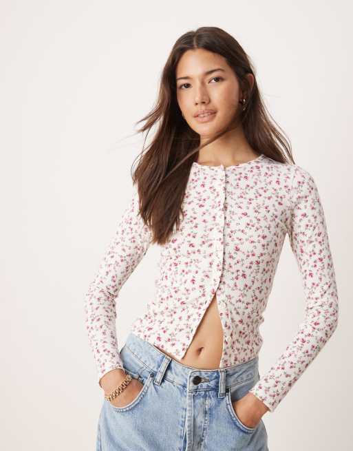Miss Selfridge - Cardigan a maniche lunghe a fiorellini