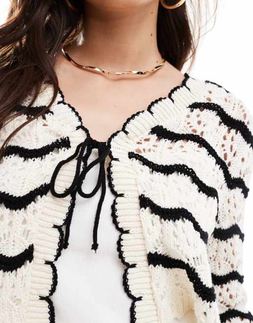 Miss Selfridge - Cardigan all'uncinetto a righe allacciato sul davanti, 4 di 4